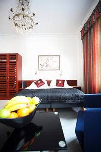 Western Tidbloms 3*